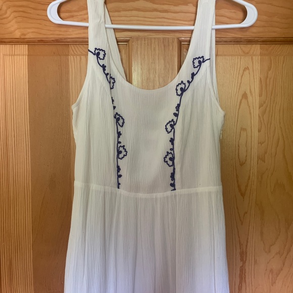 Modcloth White Embroidered Dress - Picture 3 of 4